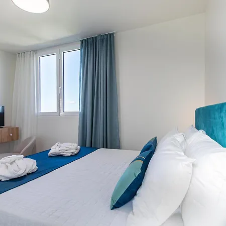 Kedria Lounge And Infinity Sea View * Chania (Crete)