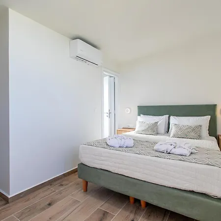 Kedria Lounge And Infinity Sea View Apartment Chania (Crete)