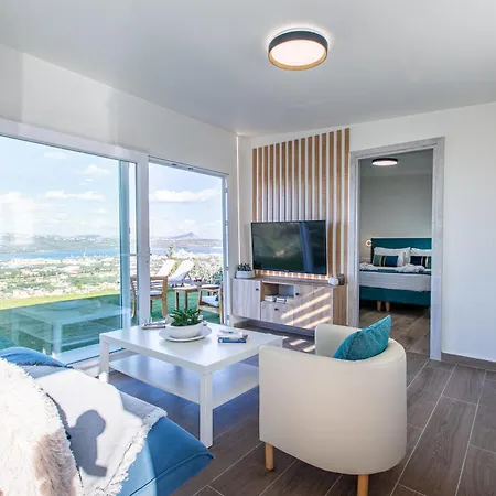 Kedria Lounge And Infinity Sea View Apartment *