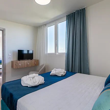 Apartment Kedria Lounge And Infinity Sea View